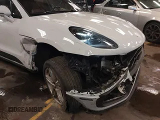 2022 Porsche Macan with VIN WP1AA2A54NLB03594, listed as a IAAI auction lot 41696623 with 43,779 mi miles and . Bid and sale history available at DreamBid. Image 6.
