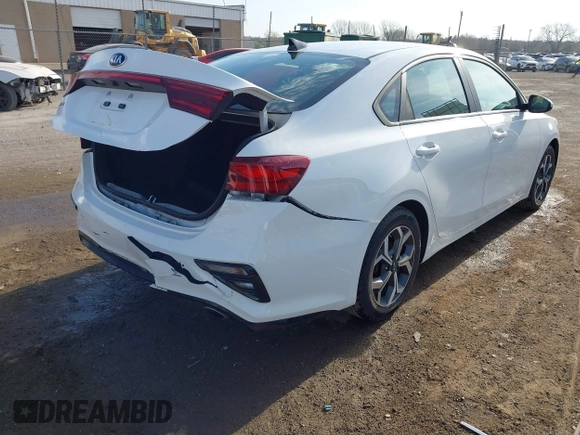 2021 Kia Forte LXS z VIN 3KPF24AD2ME327400, wystawiony jako IAAI lot #41897888 z przebiegiem 103 248 mil mil oraz . Historia ofert i sprzedaży dostępna na DreamBid. Obrazek 4.