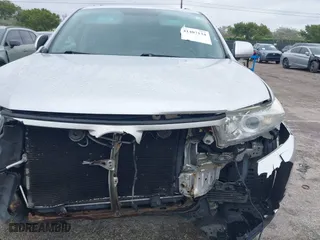 2012 Toyota Highlander Limited with VIN 5TDYK3EH6CS068298, listed as a IAAI auction lot 41407134 with 114,713 mi miles. Bid and sale history available at carsss.com. Image 17.