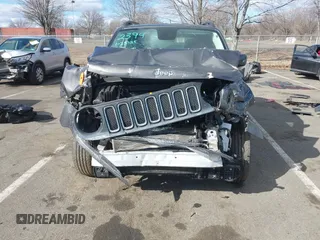 2016 Jeep Renegade Latitude with VIN ZACCJBBT9GPC52394, listed as a IAAI auction lot 41503100 with 143,004 mi miles. Bid and sale history available at carsss.com. Image 6.