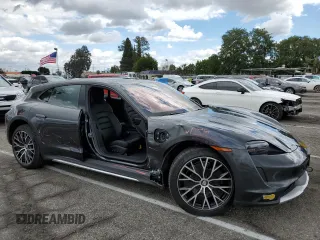 2022 Porsche Taycan 4 with VIN WP0BA2Y15NSA67206, listed as a Copart auction lot 45561263 with 10,134 mi miles and . Bid and sale history available at DreamBid. Image 4.