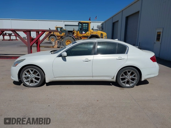 2013 Infiniti G37 Journey with VIN JN1CV6AP9DM710691, listed as a IAAI auction lot 41481121 with 160,214 mi miles and . Bid and sale history available at DreamBid. Image 14.