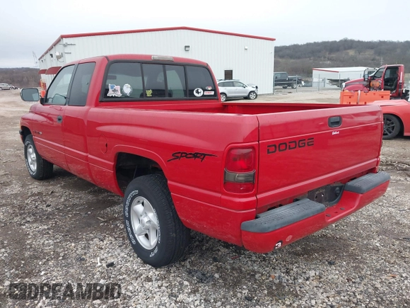 1997 Dodge 1500 with VIN 3B7HC13Z2VG833456, listed as a IAAI auction lot 41540151 with 151,156 mi miles and . Bid and sale history available at DreamBid. Image 3.