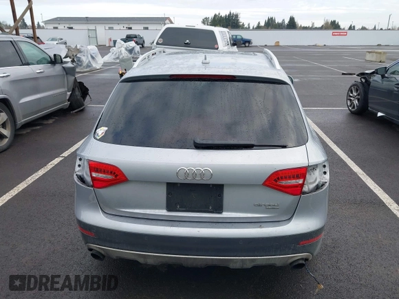 2015 Audi allroad A4 Premium Plus z VIN WA1UFAFL3FA017363, wystawiony jako IAAI lot #41890816 z przebiegiem 109 954 mil mil oraz . Historia ofert i sprzedaży dostępna na DreamBid. Obrazek 17.