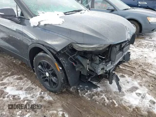 2021 Chevrolet Blazer LT z VIN 3GNKBHR48MS547322, wystawiony jako IAAI lot #41329653 z przebiegiem 82 867 mil mil oraz . Historia ofert i sprzedaży dostępna na DreamBid. Obrazek 17.