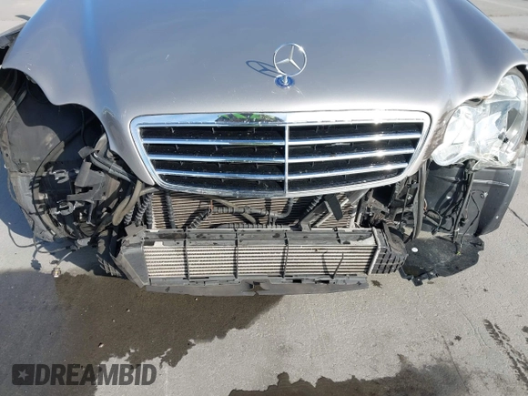 2005 Mercedes-Benz C 230 Kompressor with VIN WDBRF40J25A774109, listed as a IAAI auction lot 42010040 with 39,511 mi miles and . Bid and sale history available at DreamBid. Image 6.