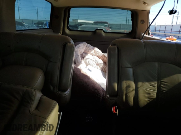 2000 Chevrolet Suburban LT with VIN 3GNFK16T7YG202151, listed as a Copart auction lot 60194814 with 0 mi miles and Salvage Title. Bid and sale history available at carsss.com. Image 10.