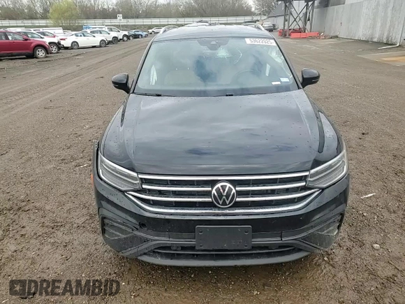 2022 Volkswagen Tiguan SE with VIN 3VV3B7AX2NM030909, listed as a Copart auction lot 53622025 with 128,210 mi miles and Clean title. Bid and sale history available at DreamBid. Image 15.