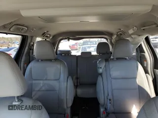 2019 Toyota Sienna XLE Auto Access Seat with VIN 5TDYZ3DC1KS987903, listed as a Copart auction lot 45039385 with 72,017 mi miles and Salvage Title. Bid and sale history available at carsss.com. Image 10.