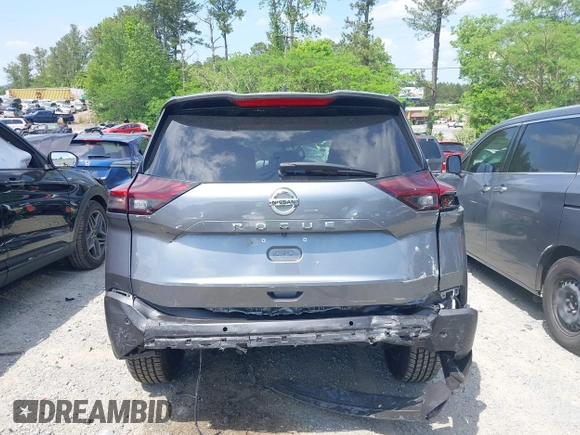 2021 Nissan Rogue S with VIN 5N1AT3AAXMC801894, listed as a IAAI auction lot 42117282 with Not provided miles and . Bid and sale history available at DreamBid. Image 15.