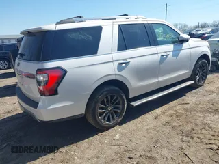 2019 Ford Expedition Limited with VIN 1FMJU2AT0KEA48449, listed as a IAAI auction lot 41754803 with 91,502 mi miles. Bid and sale history available at carsss.com. Image 4.