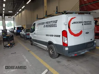 2015 Ford Transit Cargo z VIN 1FTNR1ZM4FKA66250, wystawiony jako IAAI lot #42249224 z przebiegiem 86 225 mil mil oraz . Historia ofert i sprzedaży dostępna na DreamBid. Obrazek 3.
