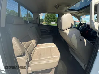 2016 GMC Sierra 2500HD Denali z VIN 1GT12UE84GF183401, wystawiony jako Copart lot #60241455 z przebiegiem 163 535 mil mil oraz Szkoda całkowita • Salvage title. Historia ofert i sprzedaży dostępna na DreamBid. Obrazek 6.