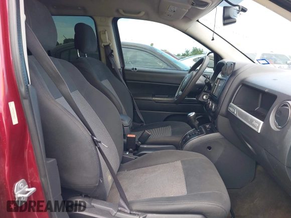 2017 Jeep Compass Sport SE with VIN 1C4NJDBBXHD104167, listed as a IAAI auction lot 42455982 with 171,872 mi miles and . Bid and sale history available at DreamBid. Image 5.