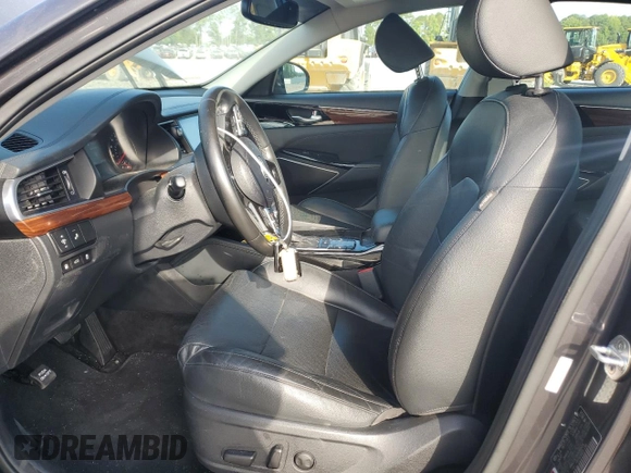 2017 Kia Cadenza Premium z VIN KNALC4J19H5080624, wystawiony jako Copart lot #59275114 z przebiegiem 60 687 mil mil oraz Szkody całkowita. Historia ofert i sprzedaży dostępna na DreamBid. Obrazek 7.