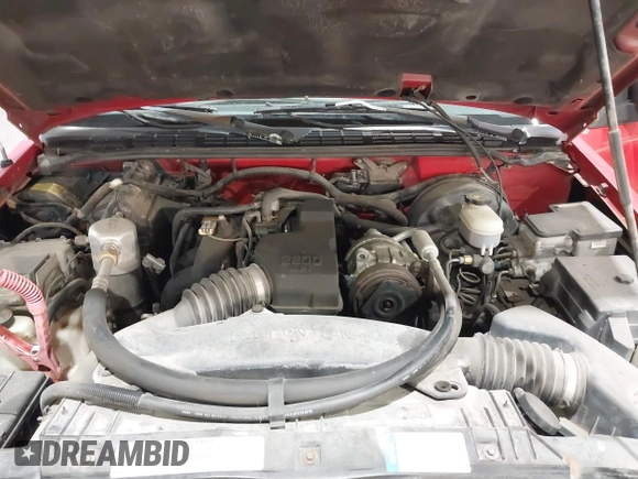 1999 Chevrolet S-10 LS with VIN 1GCCS1449XK163562, listed as a IAAI auction lot 40983215 with 57,489 mi miles. Bid and sale history available at carsss.com. Image 10.