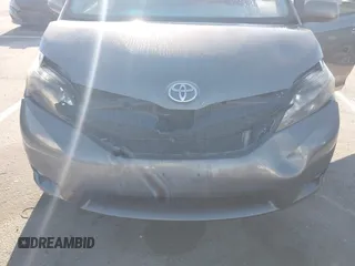 2011 Toyota Sienna XLE AAS with VIN 5TDYK3DC6BS072856, listed as a IAAI auction lot 42684298 with 113,202 mi miles and . Bid and sale history available at DreamBid. Image 6.