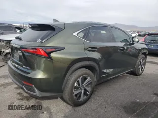 2021 Lexus NX 300h z VIN JTJGJRDZ0M2151890, wystawiony jako Copart lot #54759355 z przebiegiem 49 971 mil mil oraz Szkoda całkowita • Salvage title. Historia ofert i sprzedaży dostępna na DreamBid. Obrazek 3.