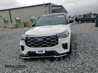2025 Ford Explorer with VIN 1FMUK7HH8SGA05659, listed as a Copart auction lot 52077855 with 3,037 mi miles and Salvage title. Bid and sale history available at DreamBid. Image 15.