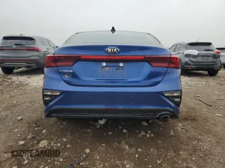2021 Kia Forte LXS with VIN 3KPF24AD9ME385097, listed as a Copart auction lot 60502335 with 60,673 mi miles and Salvage title. Bid and sale history available at DreamBid. Image 6.