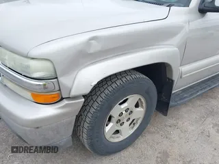 2004 Chevrolet Tahoe LS with VIN 1GNEK13Z74J181914, listed as a IAAI auction lot 41881310 with 213,223 mi miles. Bid and sale history available at carsss.com. Image 6.