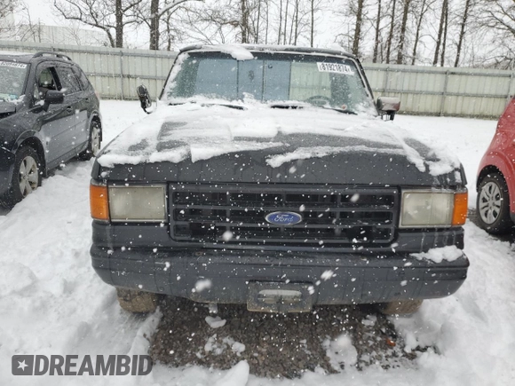 1988 Ford F-150 with VIN 2FTDF15Y1JCA99085, listed as a Copart auction lot 44428255 with 84,149 mi miles and Non Repairable. Bid and sale history available at carsss.com. Image 5.
