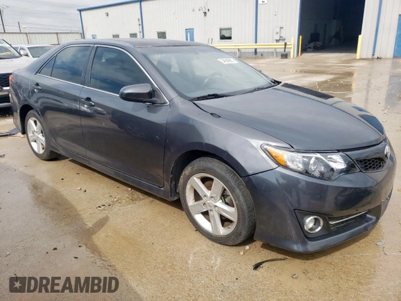 2012 Toyota Camry L with VIN 4T1BF1FK0CU028024, listed as a Copart auction lot 54590985 with 135,686 mi miles and Clean Title. Bid and sale history available at carsss.com. Image 4.