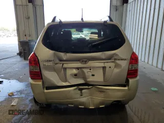 2005 Hyundai Tucson GL with VIN KM8JM12B35U121226, listed as a Copart auction lot 73938804 with 211,162 mi miles and Non Repairable. Bid and sale history available at carsss.com. Image 6.