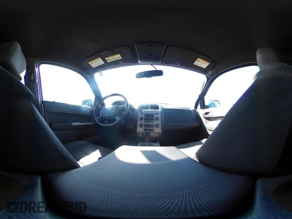 2012 Ford Escape XLT с VIN 1FMCU9DGXCKB55950, выставлен на аукционе IAAI как лот 42490173 с пробегом 221 795 миль миль и . История ставок и продаж доступна на DreamBid. Изображение 19.