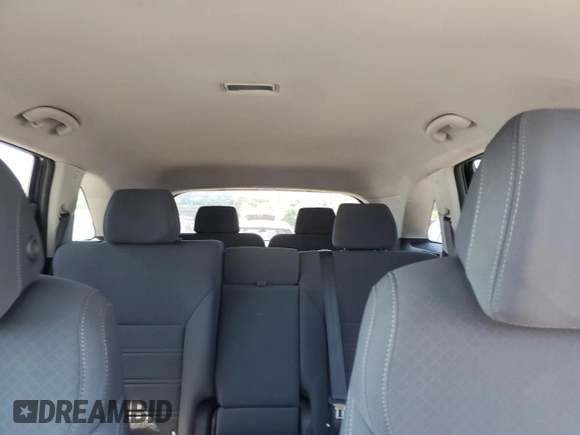 2017 Kia Sorento LX with VIN 5XYPGDA33HG192983, listed as a Copart auction lot 61721335 with 115,758 mi miles and Salvage title. Bid and sale history available at DreamBid. Image 10.