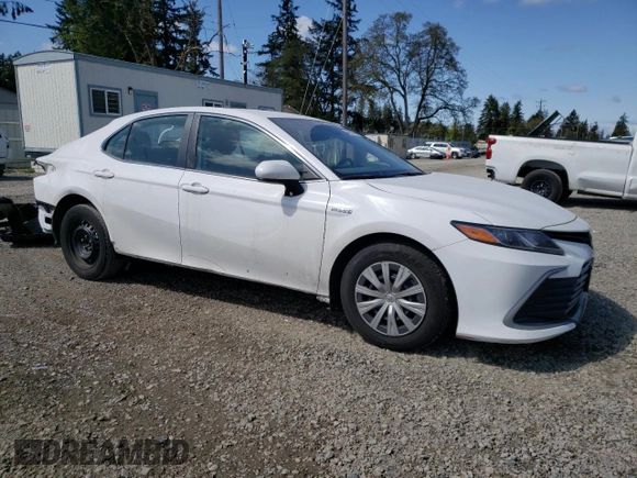 2021 Toyota Camry Hybrid LE with VIN 4T1C31AK0MU563909, listed as a Copart auction lot 55063965 with 26,802 mi miles and Salvage Title. Bid and sale history available at carsss.com. Image 4.
