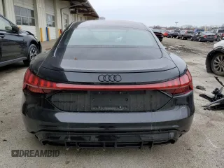 2024 Audi e-tron GT Premium Plus z VIN WAUCJBFW6R7001964, wystawiony jako Copart lot #44019705 z przebiegiem Nie podano mil oraz Czysty tytuł • Clean title. Historia ofert i sprzedaży dostępna na DreamBid. Obrazek 6.