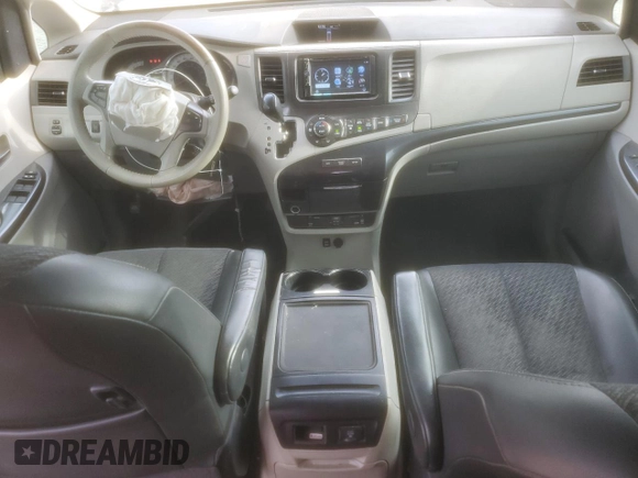 2013 Toyota Sienna SE с VIN 5TDXK3DC2DS367001, выставлен на аукционе Copart как лот 55975875 с пробегом 151 865 миль миль и Списание • Salvage title. История ставок и продаж доступна на DreamBid. Изображение 8.