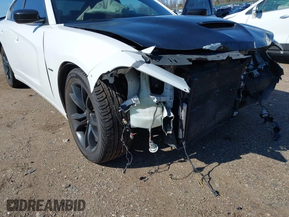 2016 Dodge Charger R/T with VIN 2C3CDXCT3GH117730, listed as a IAAI auction lot 41860840 with 118,945 mi miles and . Bid and sale history available at carsss.com. Image 6.