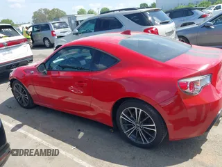 2015 Scion FR-S with VIN JF1ZNAA15F8708315, listed as a IAAI auction lot 41961534 with 102,640 mi miles. Bid and sale history available at carsss.com. Image 14.