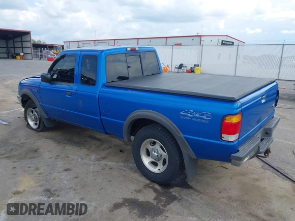 1999 Ford Ranger XLT z VIN 1FTZR15X5XTA79599, wystawiony jako IAAI lot #42109669 z przebiegiem 184 836 mil mil oraz . Historia ofert i sprzedaży dostępna na DreamBid. Obrazek 3.