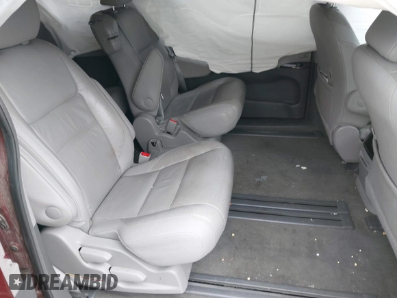 2017 Toyota Sienna XLE Auto Access Seat with VIN 5TDYZ3DC6HS820641, listed as a IAAI auction lot 41184049 with 118,607 mi miles and . Bid and sale history available at DreamBid. Image 8.