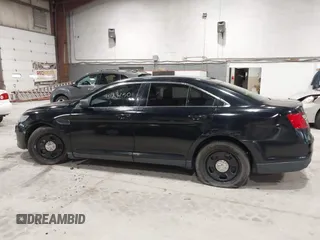 2015 Ford Police Interceptor с VIN 1FAHP2MK1FG188992, выставлен на аукционе IAAI как лот 41993150 с пробегом 39 930 миль миль и . История ставок и продаж доступна на DreamBid. Изображение 14.