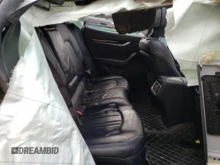2020 Maserati Levante S z VIN ZN661YUA6LX344595, wystawiony jako Copart lot #82398973 z przebiegiem 71 764 mil mil oraz . Historia ofert i sprzedaży dostępna na DreamBid. Obrazek 11.