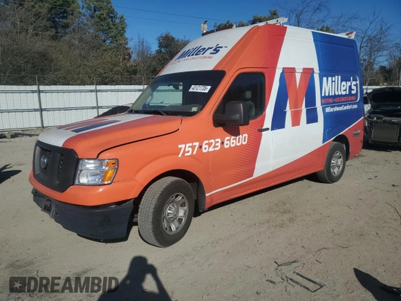 2012 Nissan NV SV with VIN 1N6AF0LY9CN109517, listed as a Copart auction lot 48440255 with 207,365 mi miles and Salvage Title. Bid and sale history available at carsss.com. Image 1.