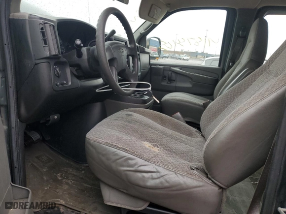2006 Chevrolet Express Passenger with VIN 1GAHG39U161249733, listed as a Copart auction lot 41875405 with 169,037 mi miles and Clean Title. Bid and sale history available at carsss.com. Image 7.