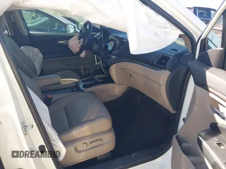 2019 Honda Pilot EX-L with VIN 5FNYF6H56KB038745, listed as a IAAI auction lot 41655643 with 29,712 mi miles. Bid and sale history available at carsss.com. Image 5.