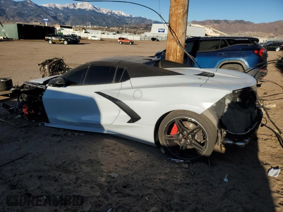 2020 Chevrolet Corvette 2LT with VIN 1G1Y73D43L5117925, listed as a Copart auction lot 42989775 with 18,835 mi miles and Salvage Title. Bid and sale history available at carsss.com. Image 2.