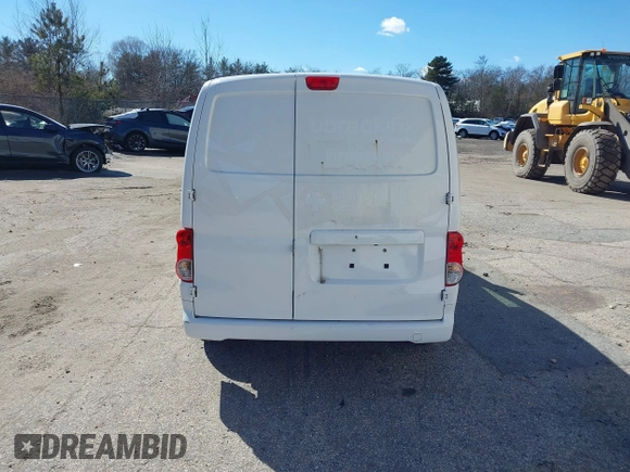 2019 Nissan NV200 S z VIN 3N6CM0KN5KK708070, wystawiony jako IAAI lot #41631390 z przebiegiem 113 335 mil mil oraz . Historia ofert i sprzedaży dostępna na DreamBid. Obrazek 15.
