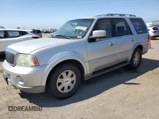2003 Lincoln Navigator Ultimate with VIN 5LMFU27R93LJ35276, listed as a Copart auction lot 73042634 with 182,613 mi miles and Salvage Title. Bid and sale history available at carsss.com. Image 1.