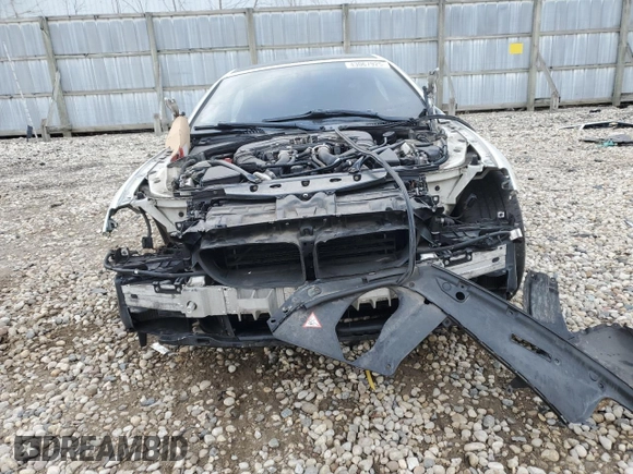 2013 BMW 6 Series 650i xDrive with VIN WBA6B4C58DD098709, listed as a Copart auction lot 43067925 with 0 mi miles and Non Repairable. Bid and sale history available at carsss.com. Image 5.
