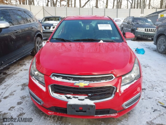 2015 Chevrolet Cruze LT with VIN 1G1PE5SB3F7199694, listed as a IAAI auction lot 41621606 with 121,368 mi miles. Bid and sale history available at carsss.com. Image 13.