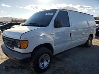 2003 Ford Econoline Cargo with VIN 1FTRE14213HB16422, listed as a Copart auction lot 44203415 with 87,658 mi miles and Salvage Title. Bid and sale history available at carsss.com. Image 1.