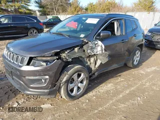2018 Jeep Compass Latitude with VIN 3C4NJDBB0JT316396, listed as a IAAI auction lot 41482668 with 65,340 mi miles and . Bid and sale history available at DreamBid. Image 17.