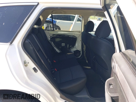 2017 Subaru Outback Premium с VIN 4S4BSACC6H3218058, выставлен на аукционе IAAI как лот 42484155 с пробегом 125 974 миль миль и . История ставок и продаж доступна на DreamBid. Изображение 8.